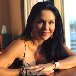 Meet your Posher, Claire